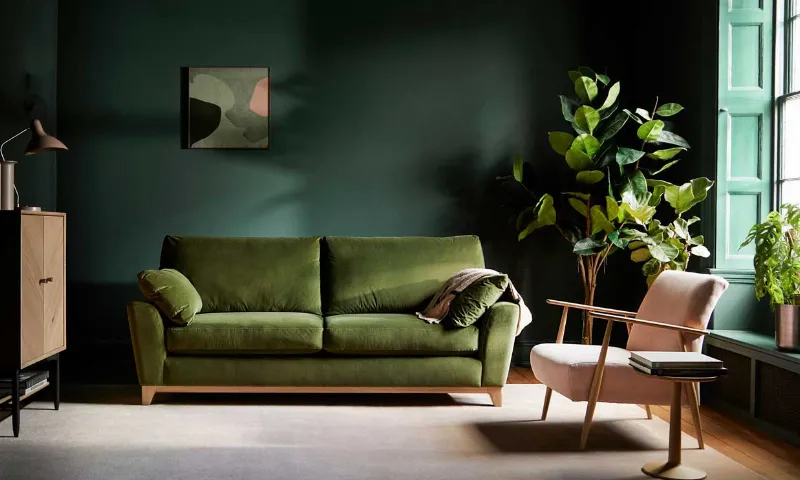 Dale vida a tu espacio con una decoración en marrón y verde